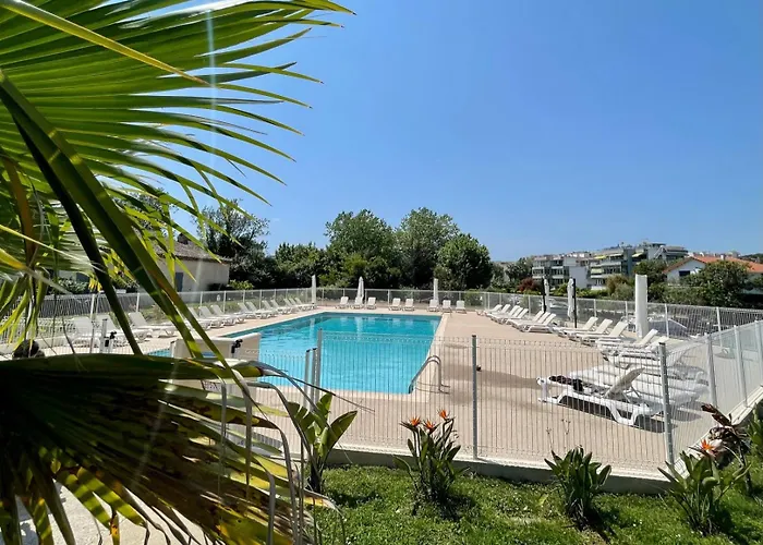 Appartement 6 Avec Deux Chambres - Les Suites De Robinson - Residence Avec Piscine En Bord De Siagne, A Mandelieu-La-Napoule