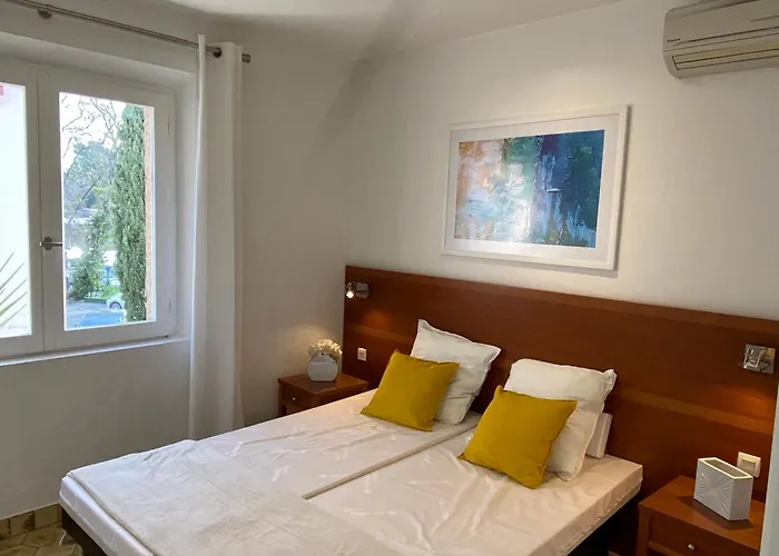 Appartement 6 Avec Deux Chambres - Les Suites De Robinson - Residence Avec Piscine En Bord De Siagne, A Mandelieu-La-Napoule